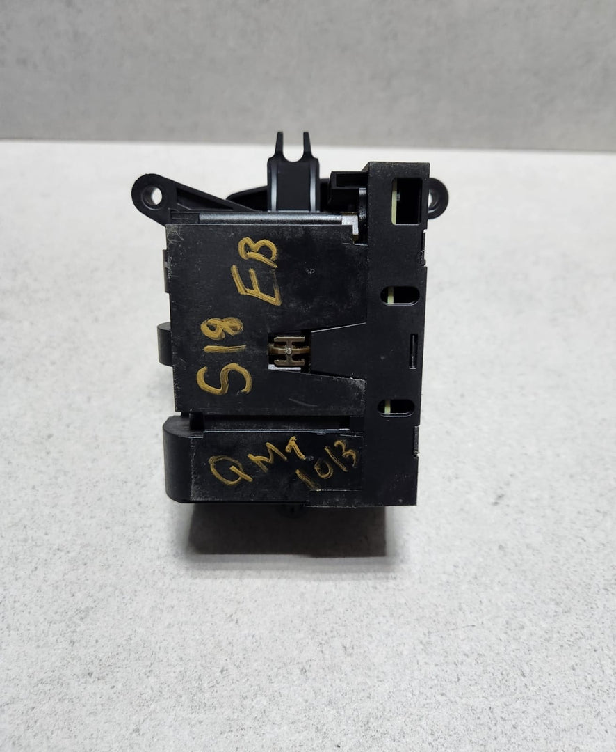 2016-2019 BMW 740i Gear Selector Switch 6825608 740i G11 G12 RHD