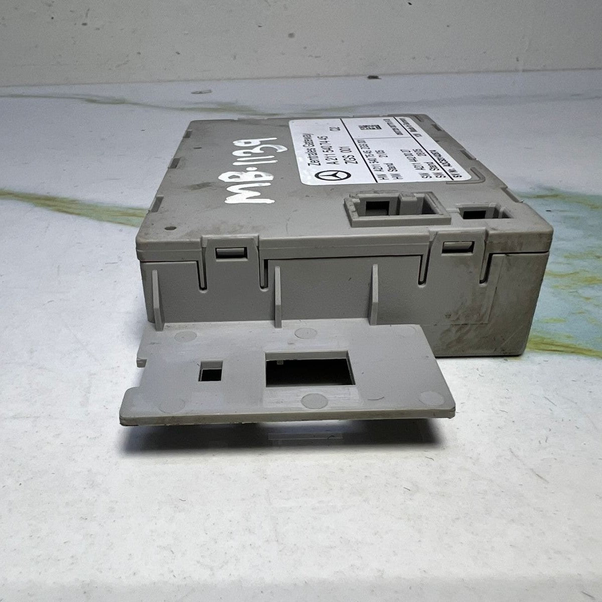 Mercedes Central Gateway Module A2115407445 E-Class W211