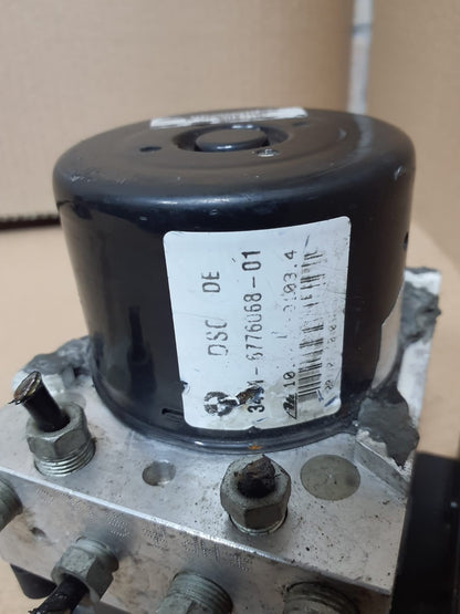2005-2007 BMW 3 Series E90 E91 E92 E93 330i 335i 330d ABS Pump/Module 6776069