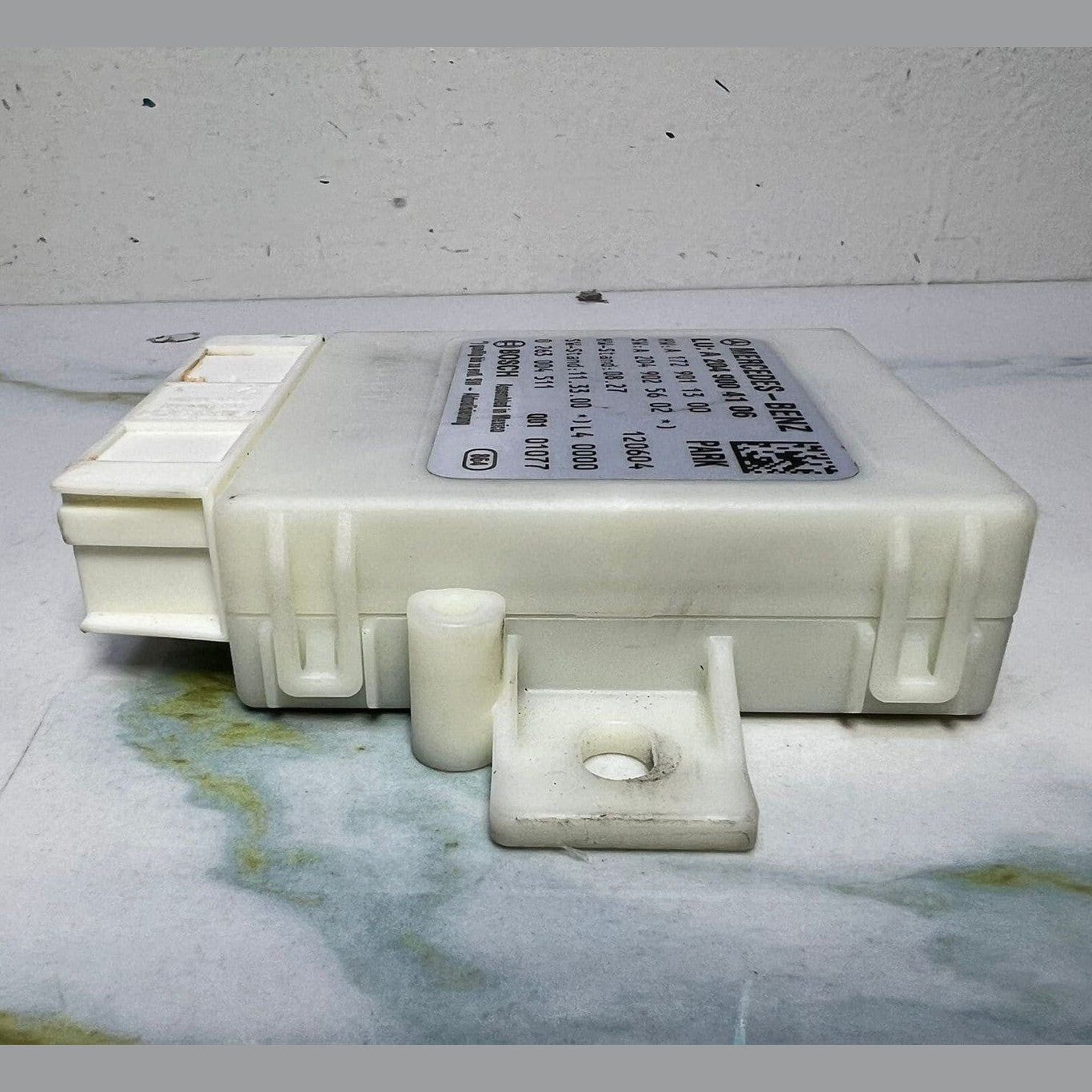 Mercedes Parking Distance Control Module A2049004106 C-Class W204