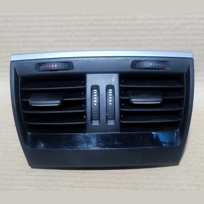 BMW F15 X5  REAR SEAT CENTER CONSOLE AC VENT TRIM HEATER 9252013