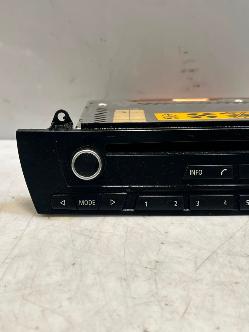 2004-2010 BMW X3 E83 Radio Receiver Am Fm Cd Player 9205282 OEM