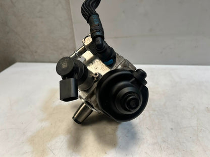 BMW 2' F45 F46 B47 F20 F30 F10 G30 Fuel Injection High Pressure Pump 8511626 