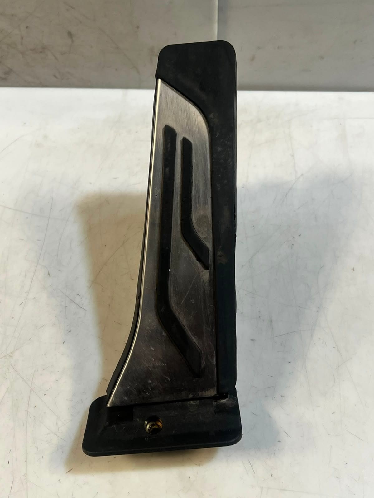2016 BMW F10 F11 F12 F06 G30 750i 530I Accelerator Pedal Sensor 6859999 OEM