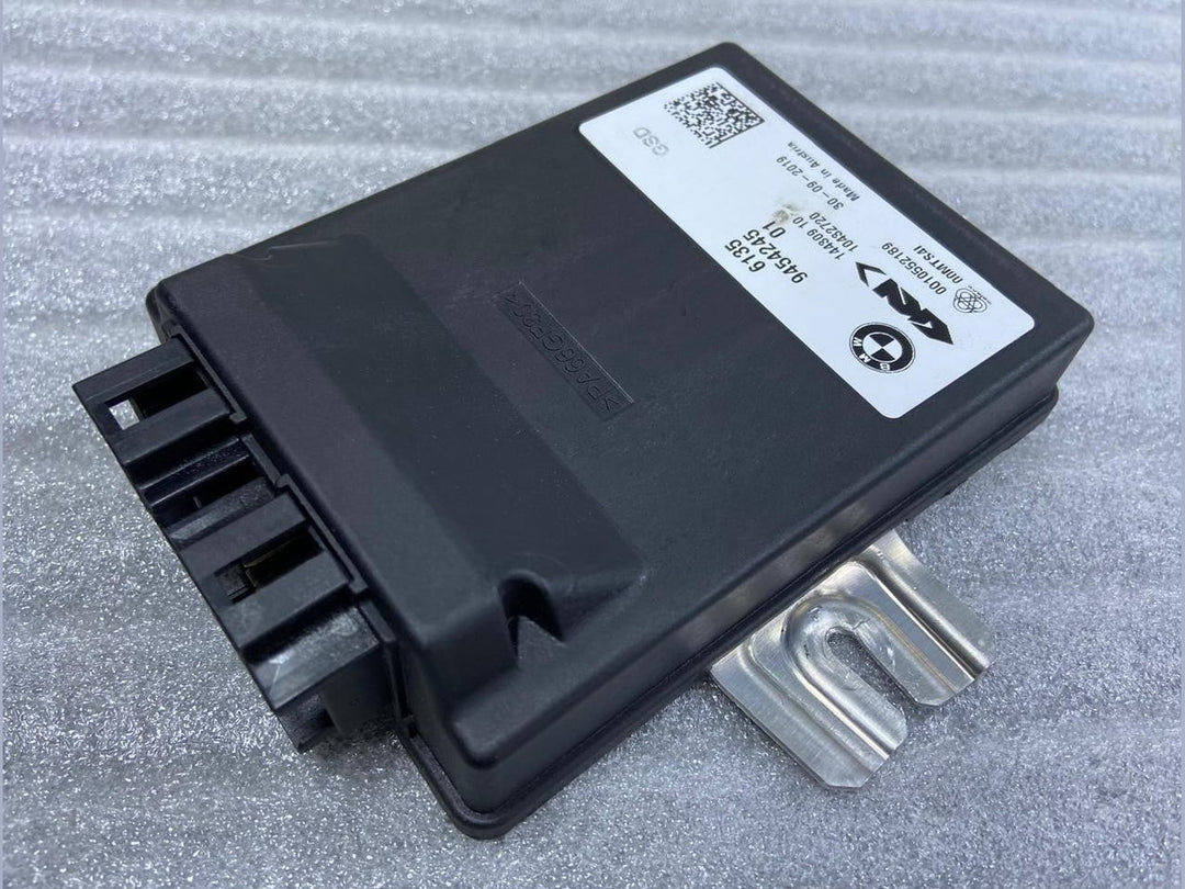 OEM BMW F90 M5 F91 Differential Locking Module  Rear Axle Control Unit 9454245