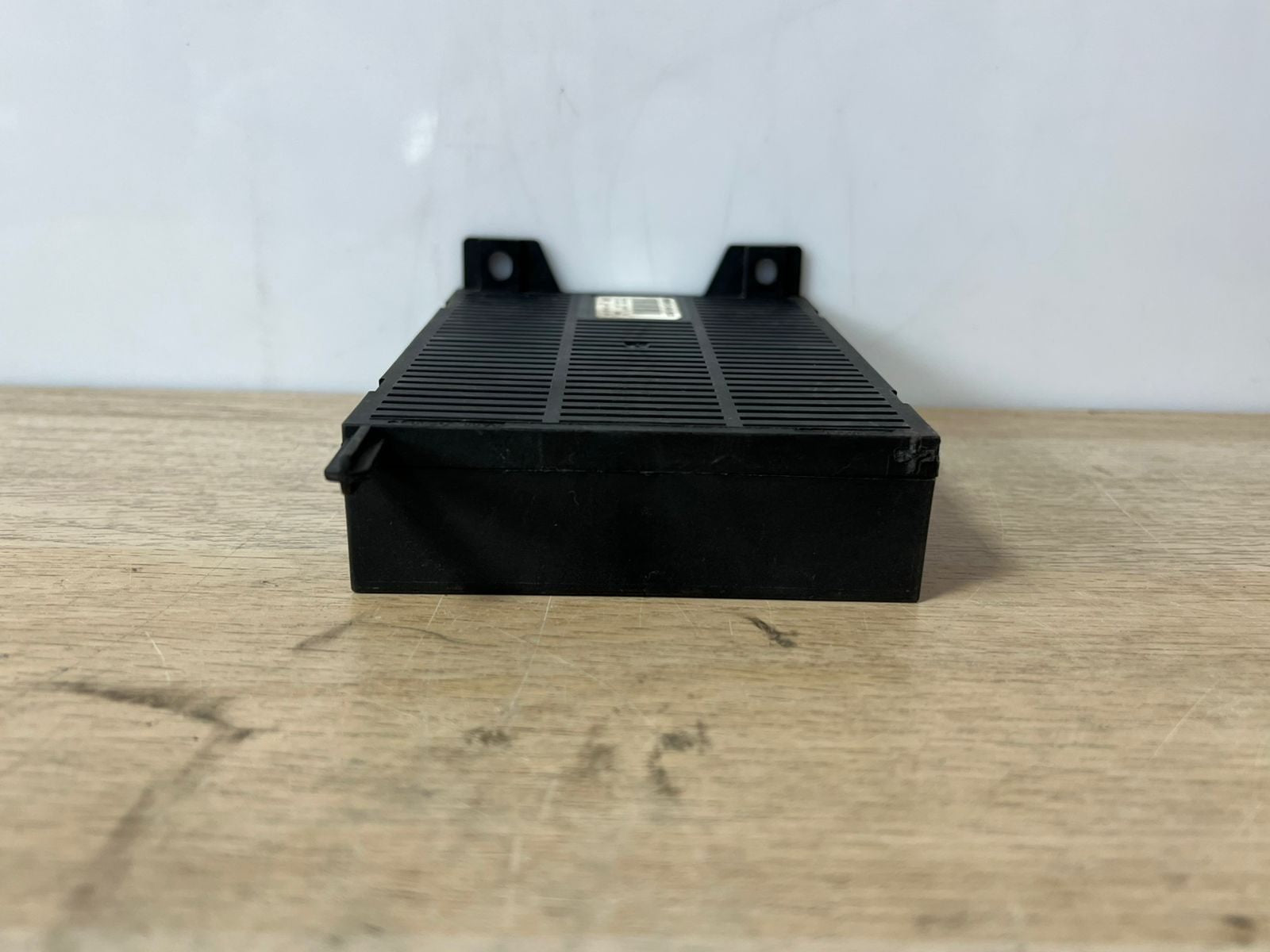 BMW OEM LM II E83 O. LWR Footwell Lights Headlamps Control (Body Module) 3451623