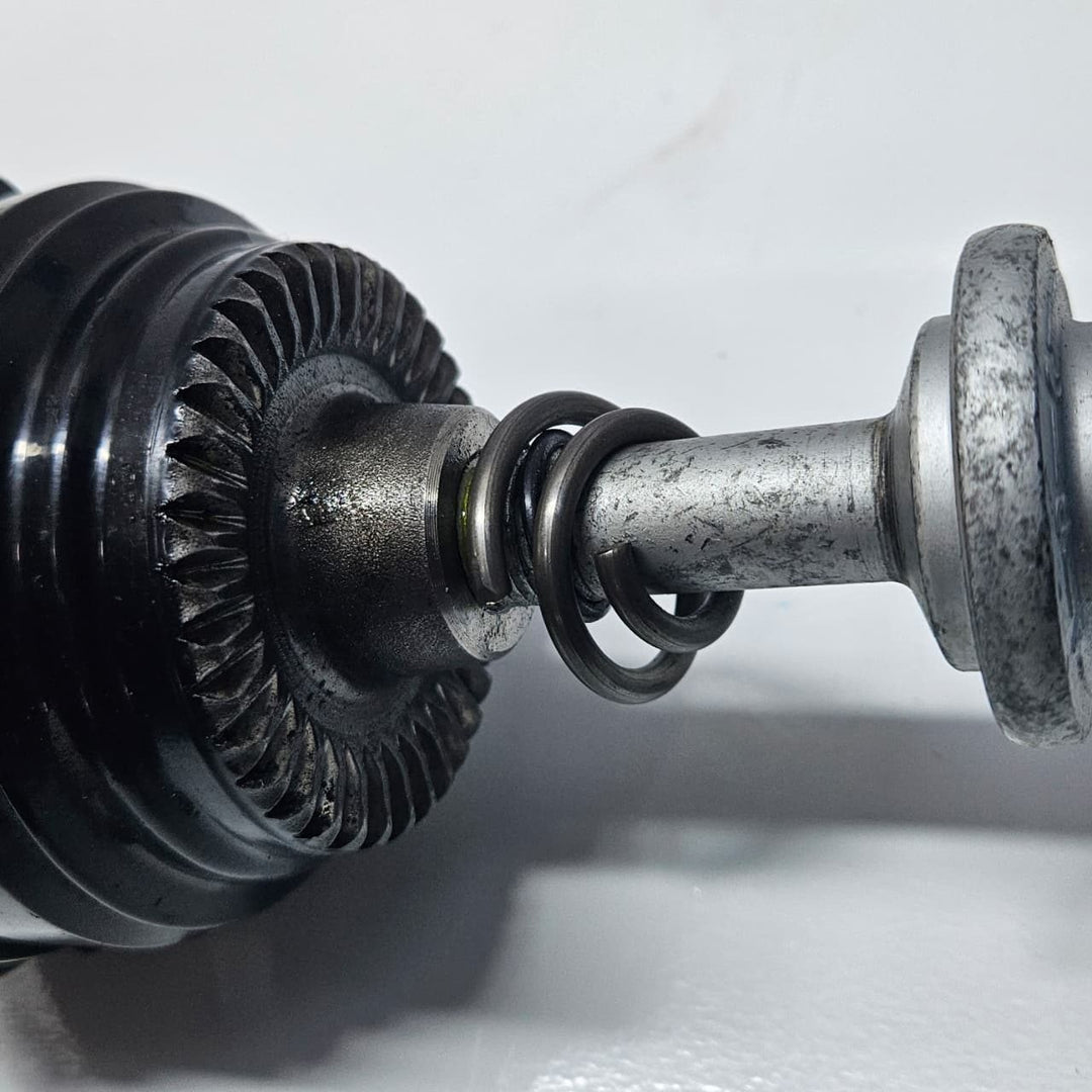 2018-2024 BMW X5 G05, X6 G06, X7 G07 output Shaft Front Right 8486202