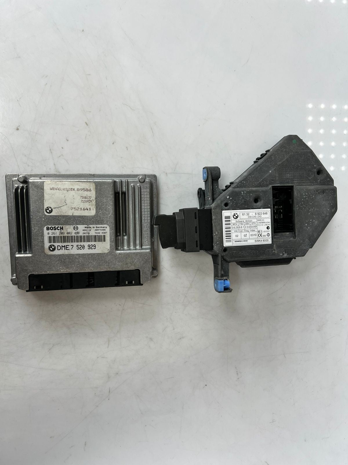 2002-2005 BMW 745i E66 Engine Control Module DME 7520929 V8 ECU OEM SET