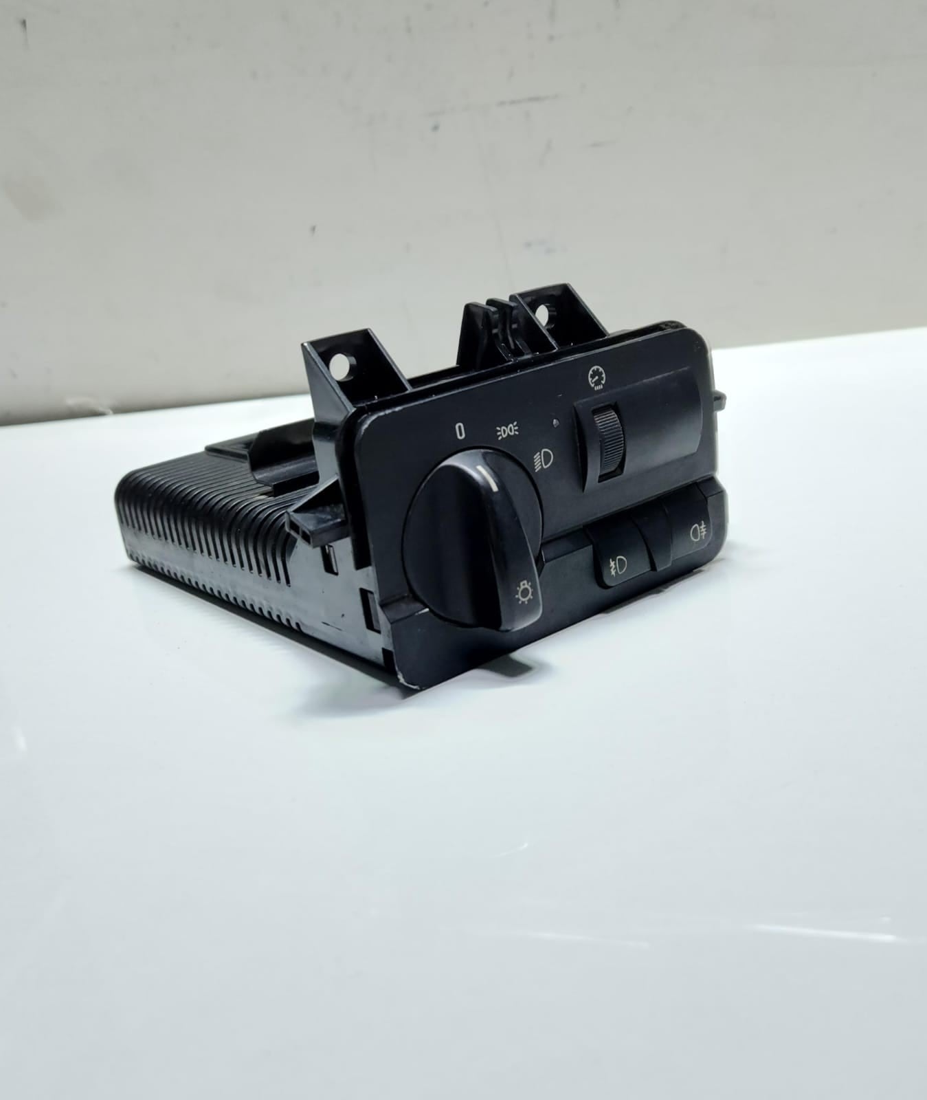 1998-2000 BMW 328i Xenon Light Switch 6936824 ,3 Series E46 LCI OEM