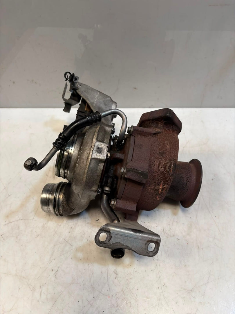 BMW 3 Series F30 F31 F10 F11 N47 N47D20C 320d and 520d Turbocharger 8519475 