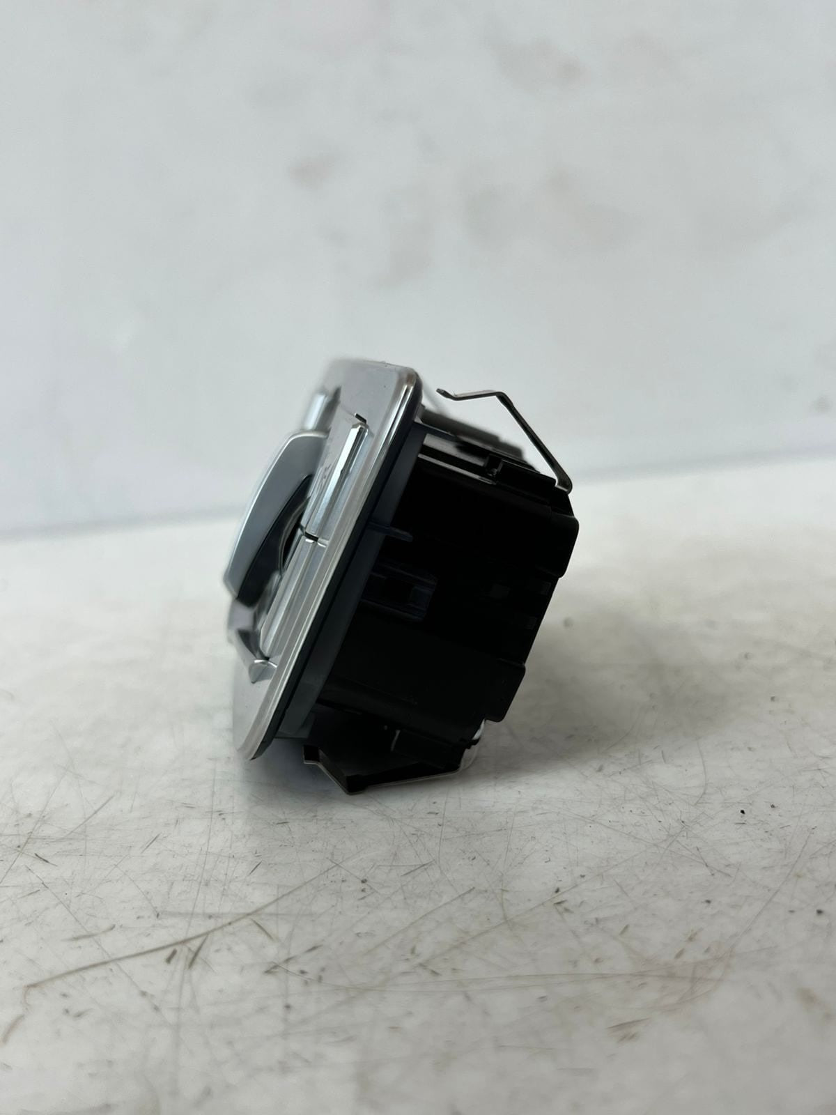 2015 BMW 7 Series G11 G12 Headlight Control Switch CONTROL Unit 9388939 OEM