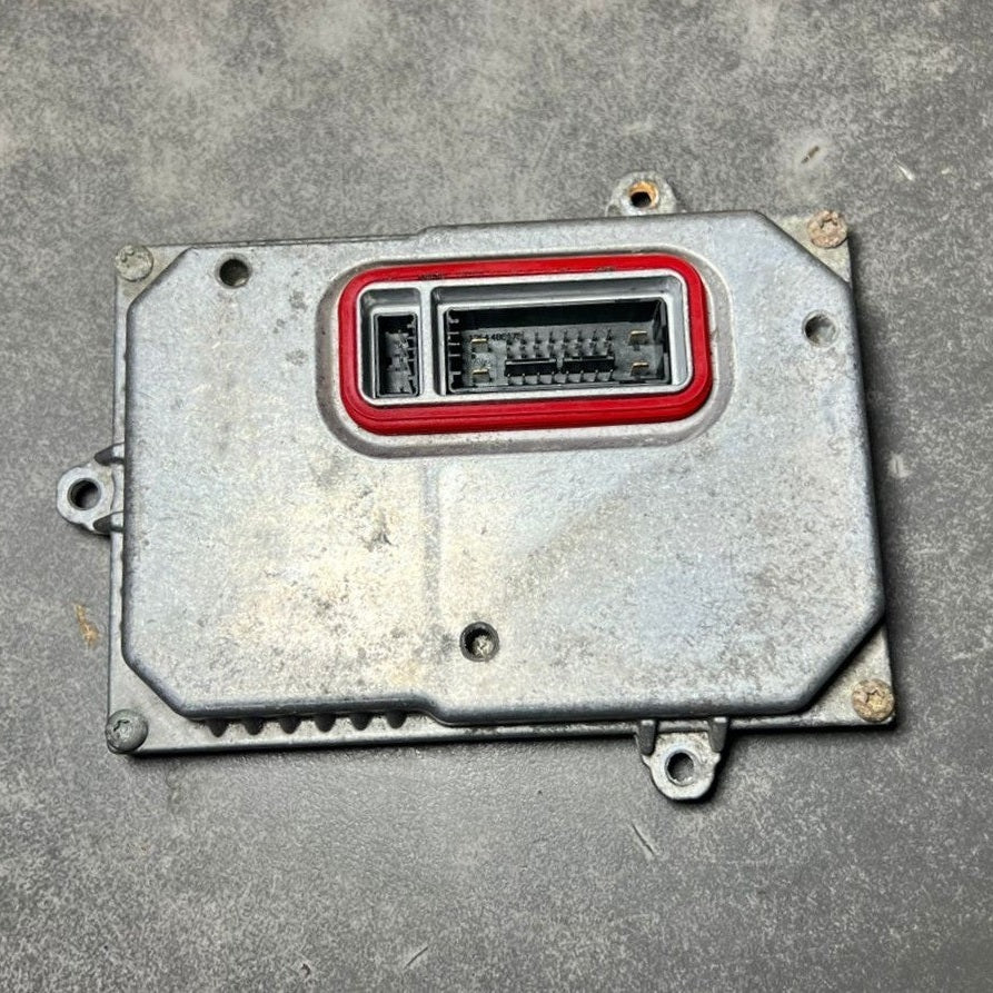 Mercedes Benz W221 Xenon Light Headlight Control Module Unit A216 8203126 OEM
