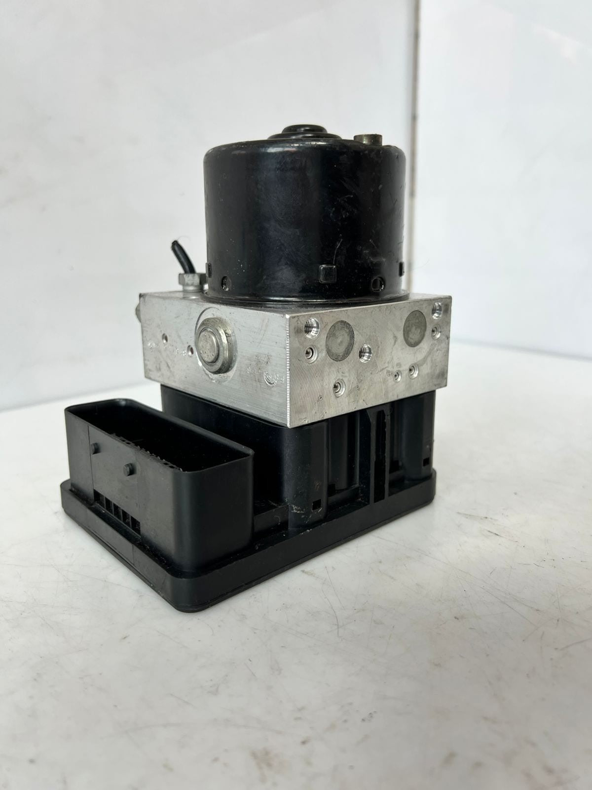 BMW 1 3 E81 E82 E87 E90 ABS Brake Pump DSC Hydraulic unit 6789301 OEM
