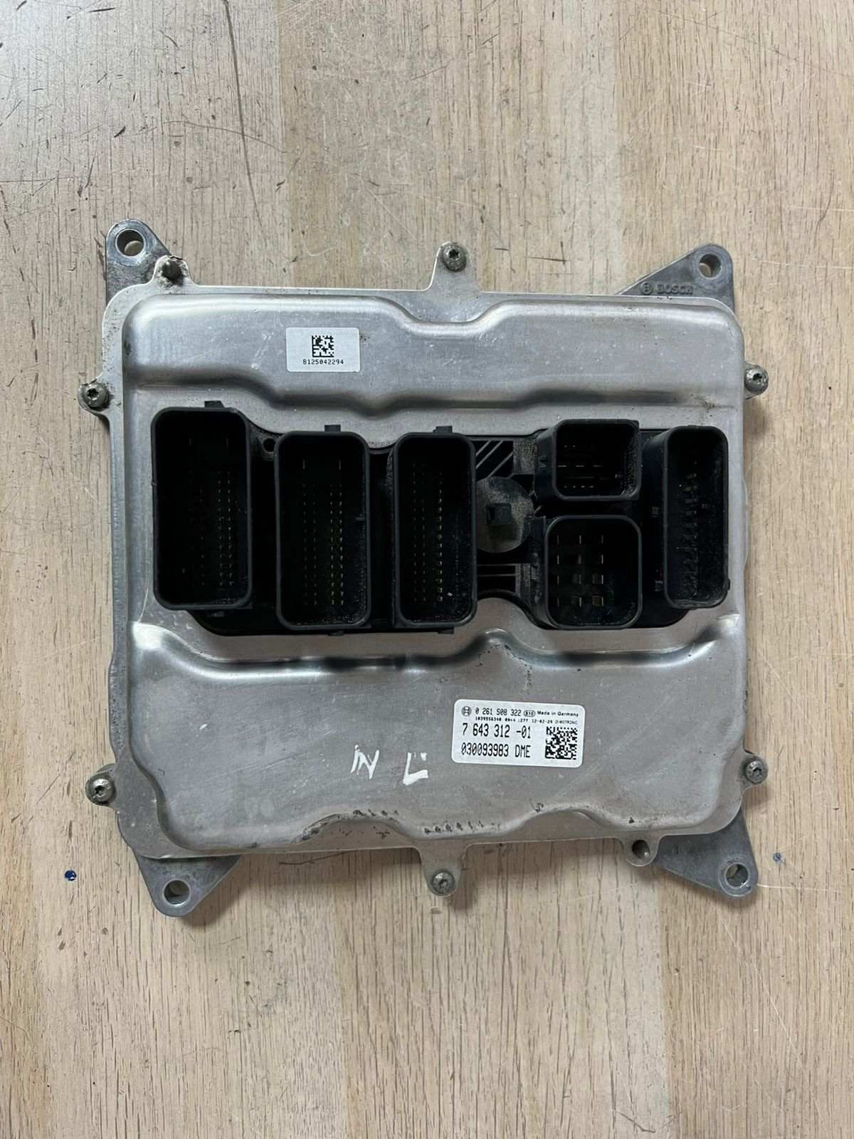 2011-16 BMW F10 520i N20 Engine Control Module ECU DME Set+2keys 7643312 OEM 