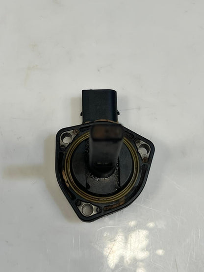 1999-2000 BMW 328i 3 Series E46 Engine sump pan Oil Level Sensor 1433596 OEM