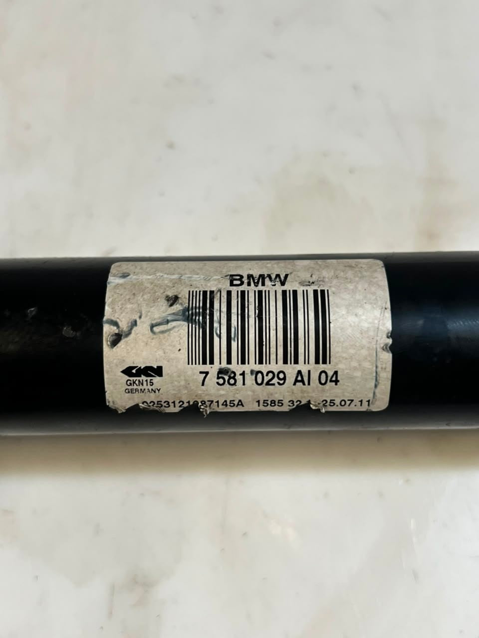 2011-2016 BMW 5 Series F10 F11 535i Rear CV Axle Drive Shaft 7581029 OEM