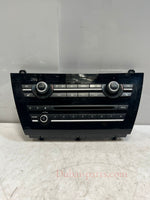 Bild in die Galerieansicht laden, 2014-2018 BMW X5 F15 Climate Control Panel 9365430 OEM