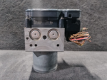 Load image into Gallery viewer, BMW F07 DSC ANTI BREAKING SYSTEM PUMP BREAK HYDRO CONTROL UNIT MODULE - 6853400
