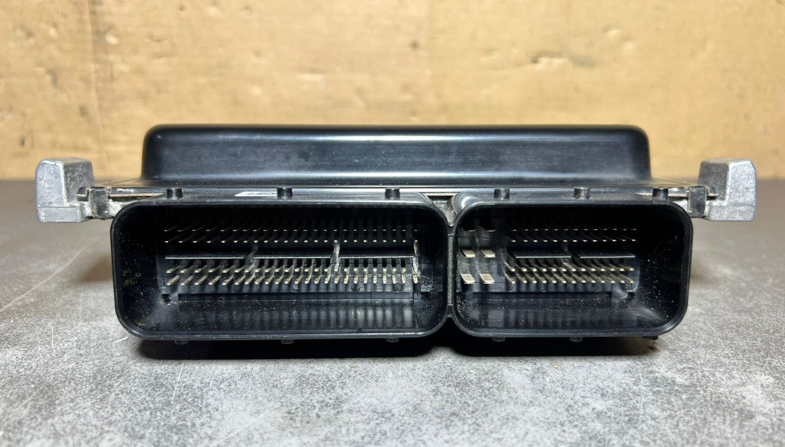 Mercedes Benz W204 C250 ECU ECM Engine Computer Control Module A271 1500391