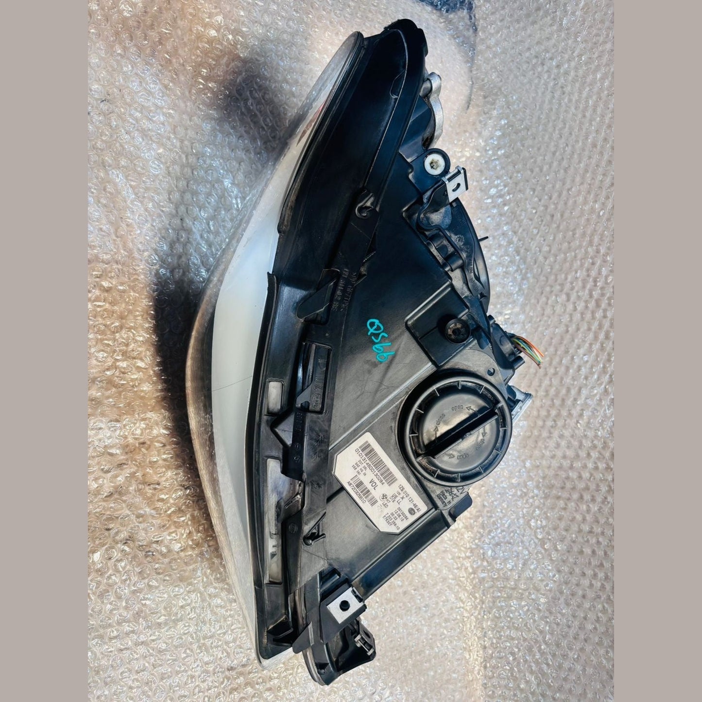 Bmw 5 Series 520I 535I 540I 550I F10 Headlight Xenon Daynamic 2011 RHS 7203256