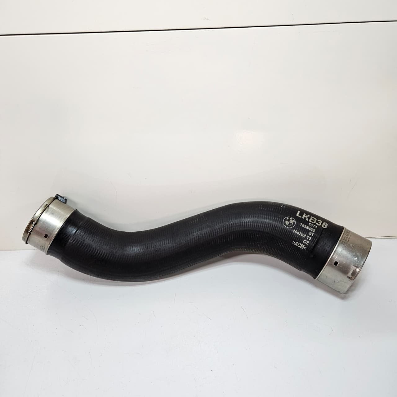 OEM BMW F20, F21, F22, F30, F31 Intercooler Hose B38 7638455