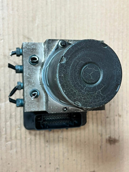 2011-2016 BMW 5' F10 F11 528i ABS HYDRAULIC Pump Assembly 6797668 OEM