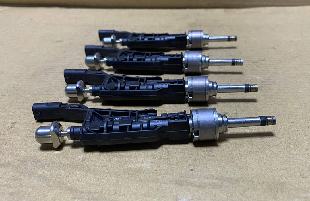 2019-2020 2021-2023B58 BMW 530e xDrive Fuel Injector 8656548