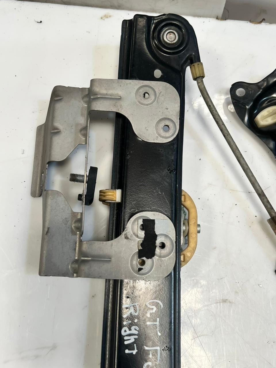 2013-2018 BMW 650i GT F07 6' F06 Rear Right Door Window Regulator 7275400 OEM
