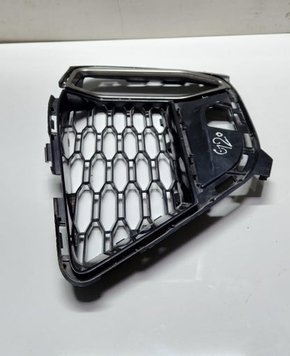 BMW M340 Bumper Ventilation Grille Right Front 8075650 3 Series G20 G21 M340