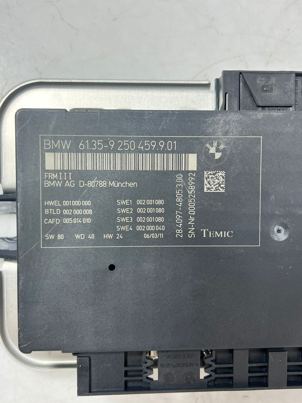 2011-2012 BMW X3 F25 FRM III Footwell Light Control Module 9250459 OEM