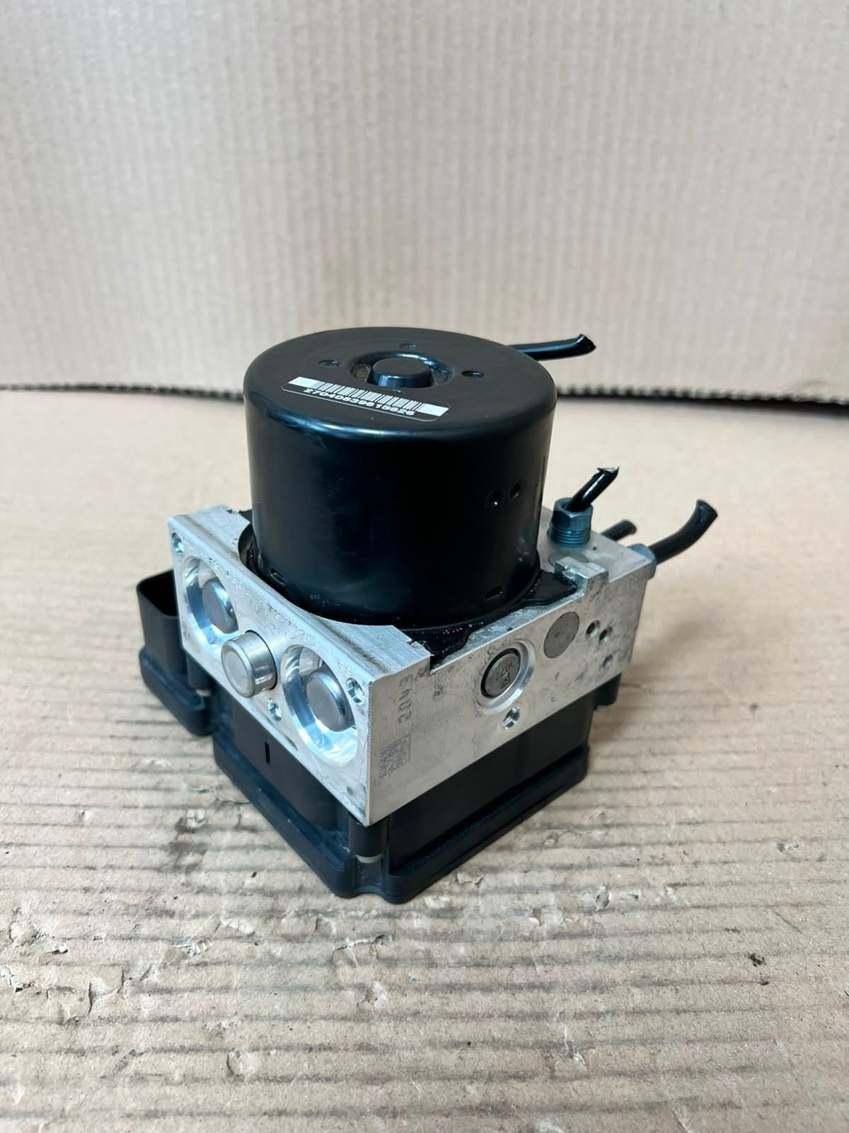2012-2013 BMW 335i F30 F20 ABS BRAKE Pump Control Module 6793931 OEM