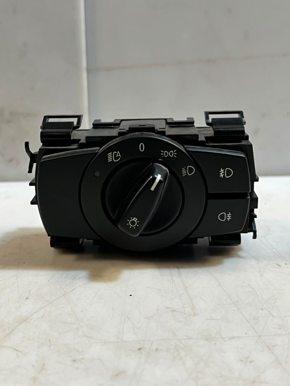 2009 BMW 1 Series E81 E87 E90 E91 E84 HEAD Light Switch CONTROL UNIT 6932796 OEM
