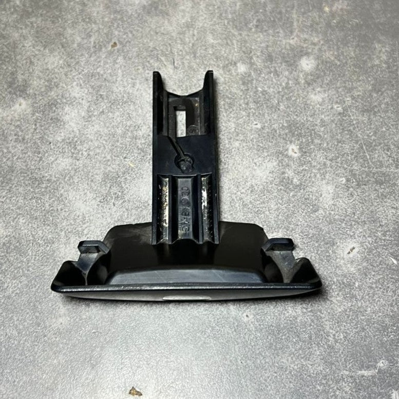 2008-2014 MERCEDES-BENZ W204 C-Class PARKING BRAKE CONTROL SWITCH A204 4270020