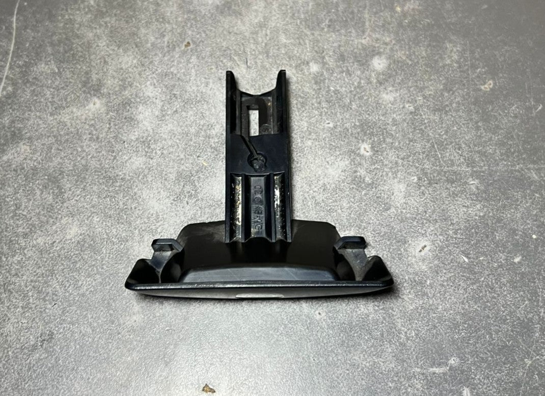 2008-2014 MERCEDES-BENZ W204 C-Class PARKING BRAKE CONTROL SWITCH A204 4270020