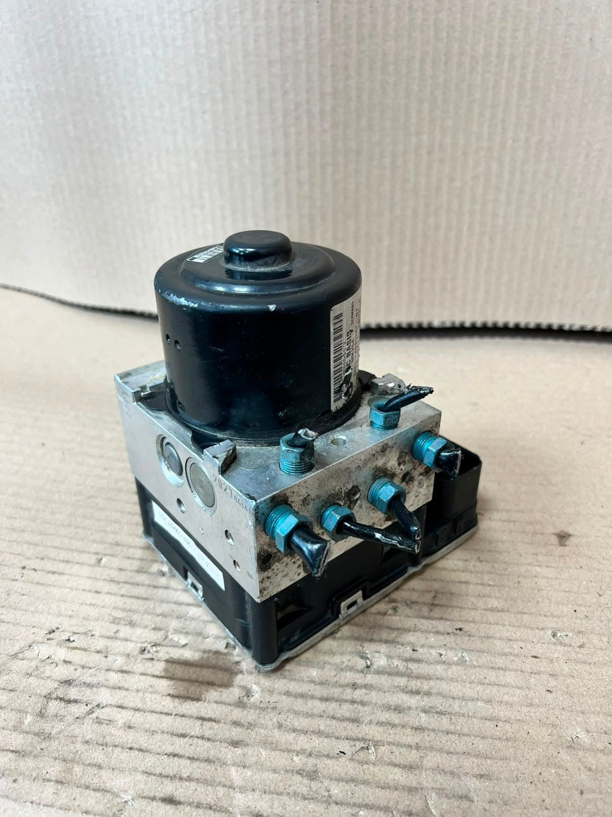 2017 BMW X3 F25 X4 F26 ABS DSC Pump Control Module 6881322 OEM