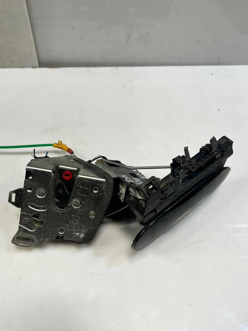BMW 5 7 Series E39 E38 REAR RIGHT Central Locking Door Lock Actuator 8352165 OEM
