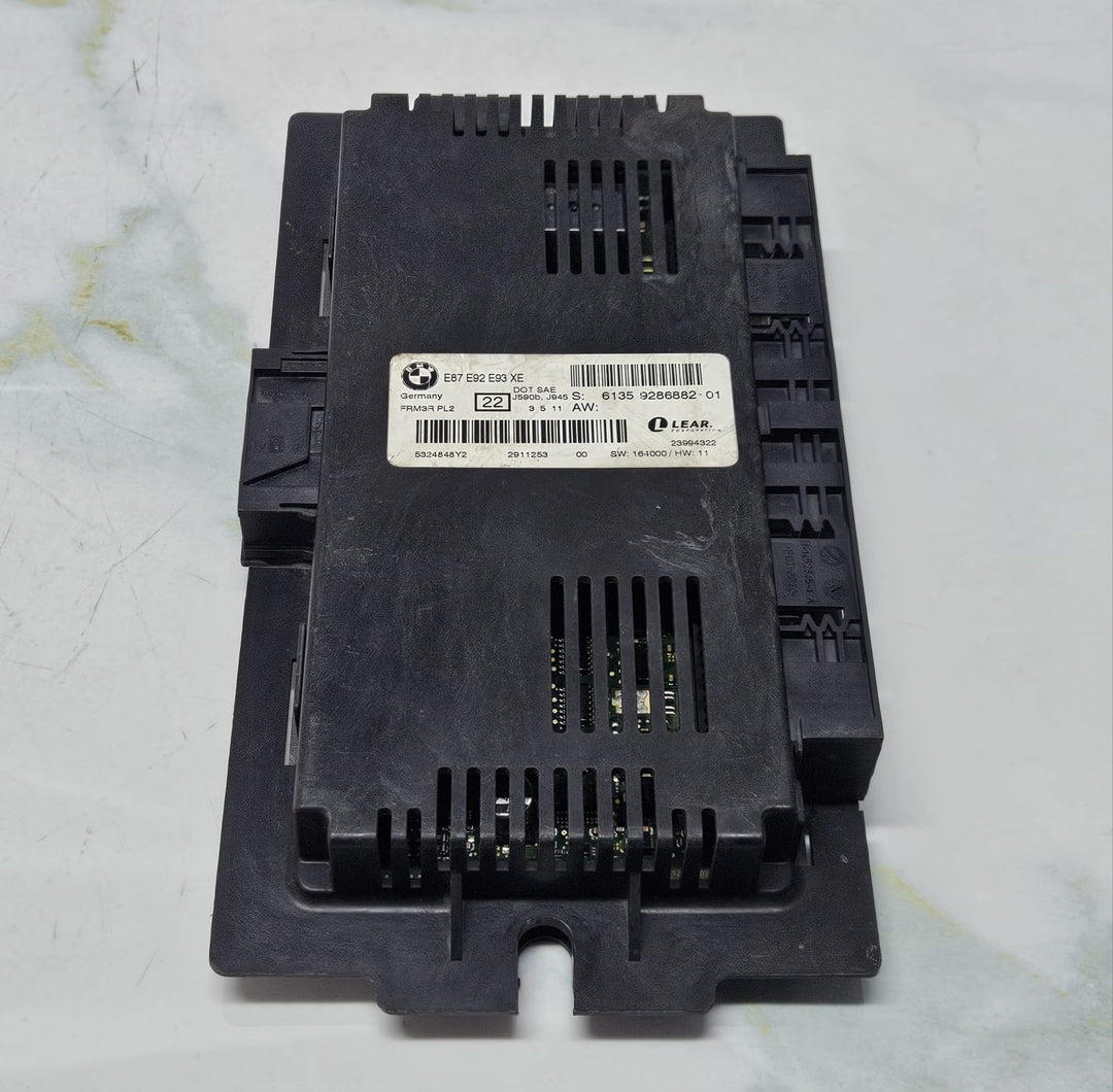 BMW 3 E92 E93 E87 ECU Xenon Headlight Control Module FRM 3R PL2 9286882 OEM