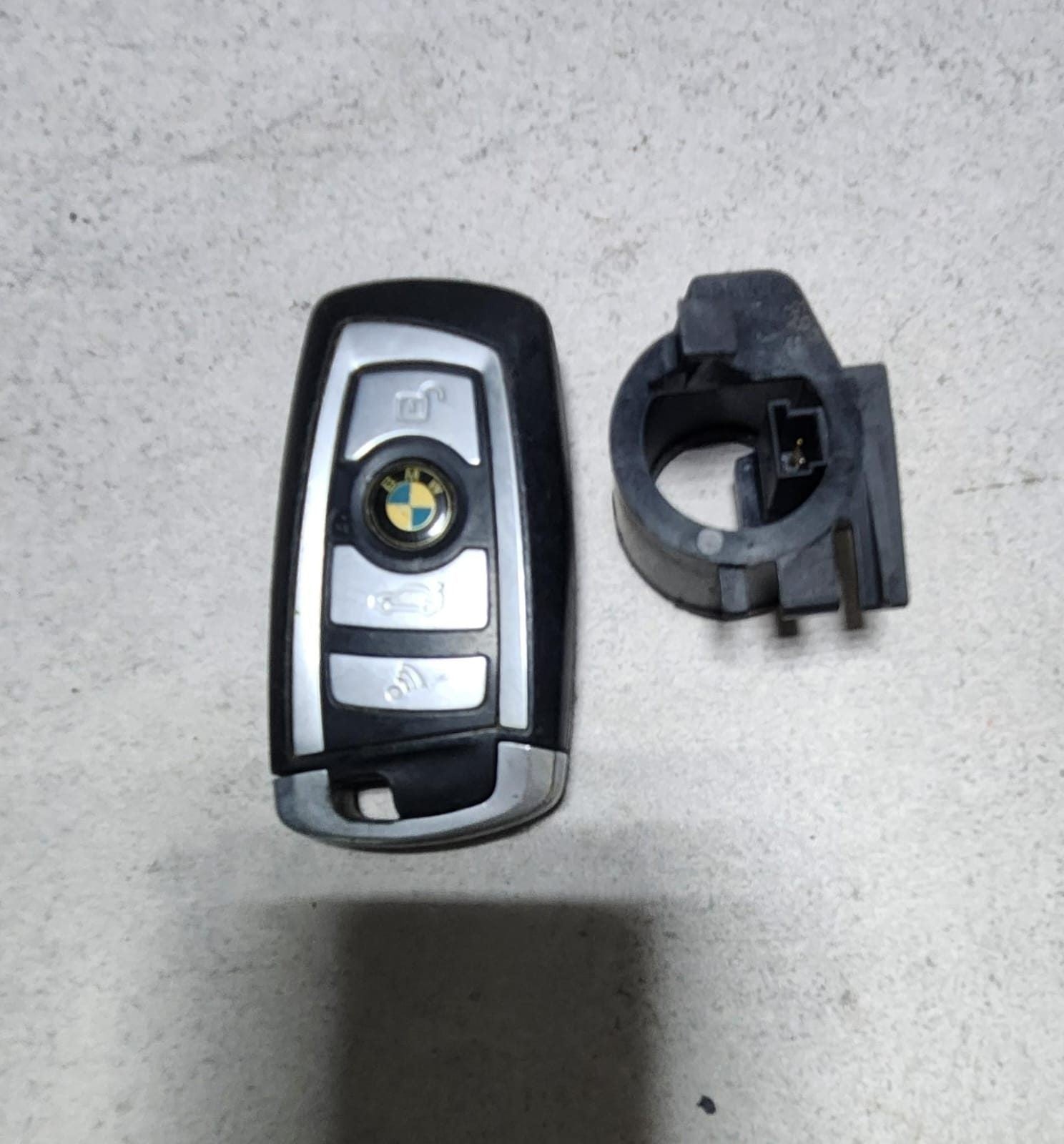 2009-2012 BMW 750i Engine Control Module 7598345