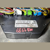 10-16 Mercedes-Benz W218 W212 W204 Front SAM Module Relay Fuse Box A212 9004225