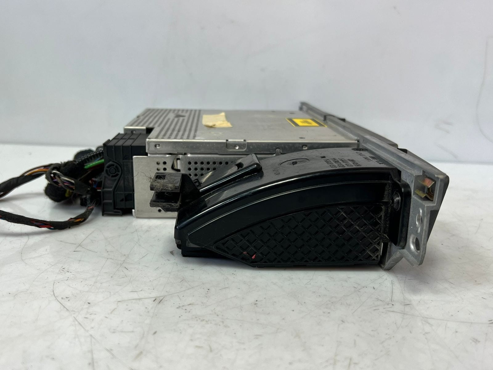 2006-2008 BMW E65 E66 E67 7' 730d 750i 750Li 760Li Radio Cd Player 6947711 OEM