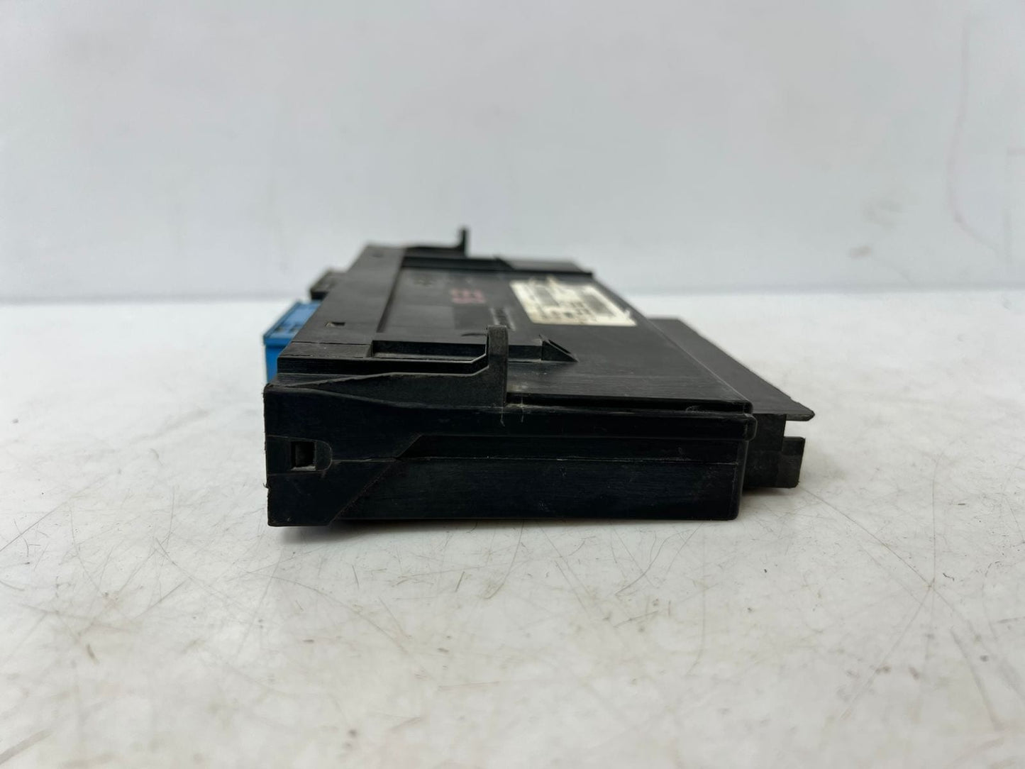 2007-2008 BMW 323i 320i E90 Body Control Module BCM 9177986 OEM