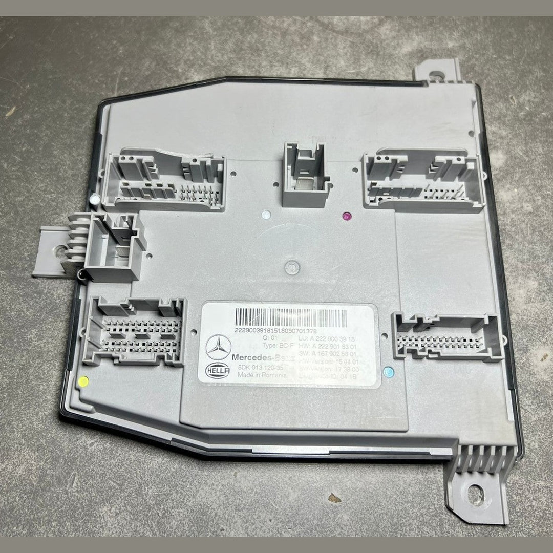 Mercedes W222 Front SAM Module Control Unit Signal Acquisition A222 9003918 OEM