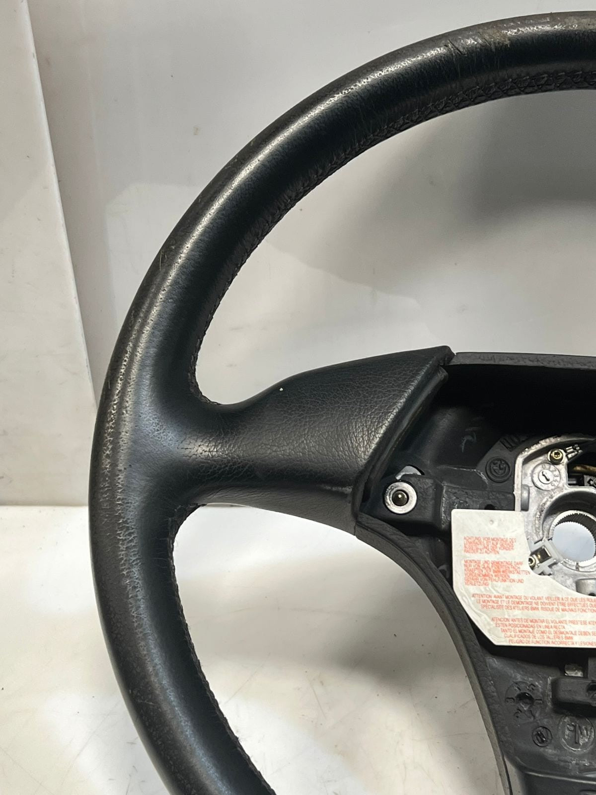 1996-1999 BMW E31, E34, E36, E39, E46 Z3 Steering Wheel 1092050 OEM