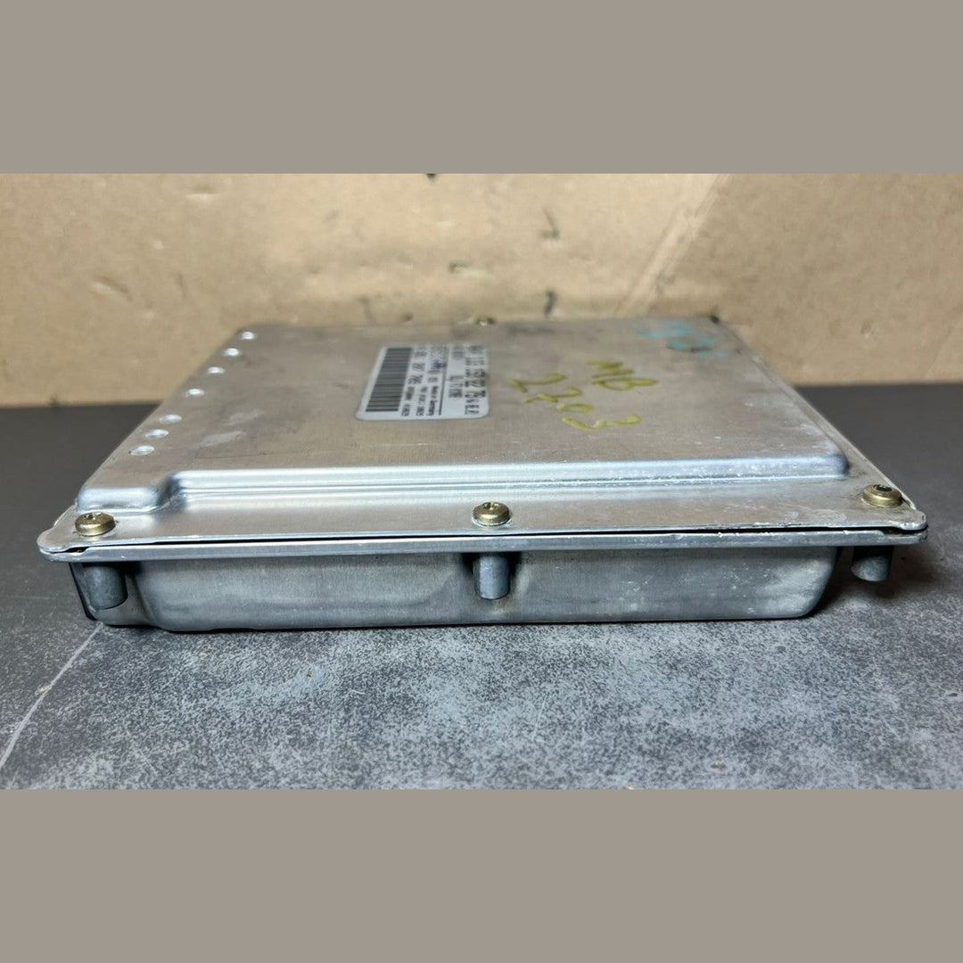 02-09 Mercedes W211 E-Class Engine Control Module Unit ECM ECU A112 1536679 OEM