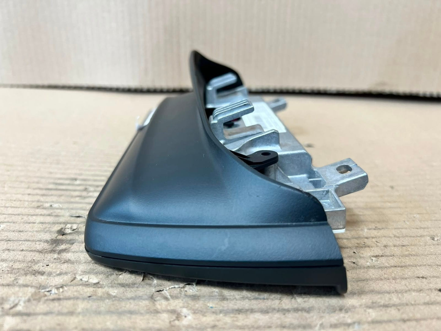 BMW 1 SER 116I F20 F21 Dashboard Multimedia 6.5 CID Display Screen 9262752 RHD