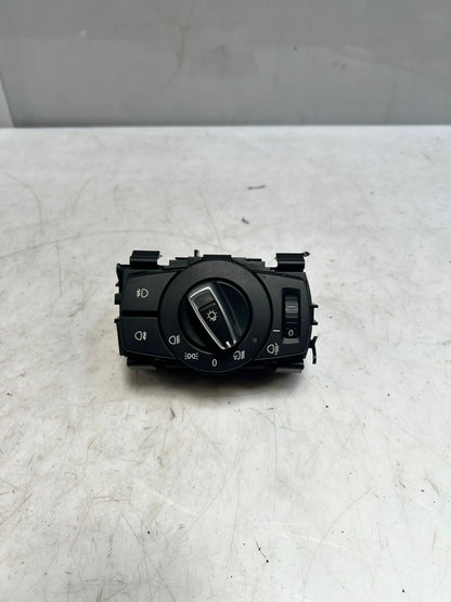 BMW 3-Series E88 E82 E90 E91 X1 E84 HALOGEN Headlight CONTROL Switch 9169406 OEM