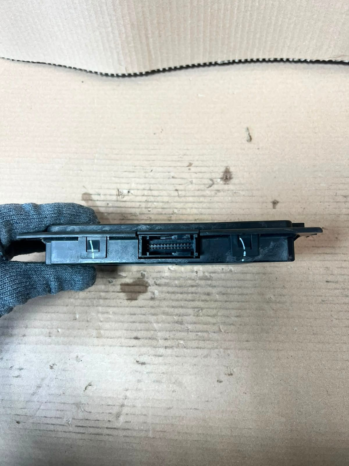 2013 BMW X5 E70 X6 E71 FRM3R Footwell Light Control Module 9308373 OEM