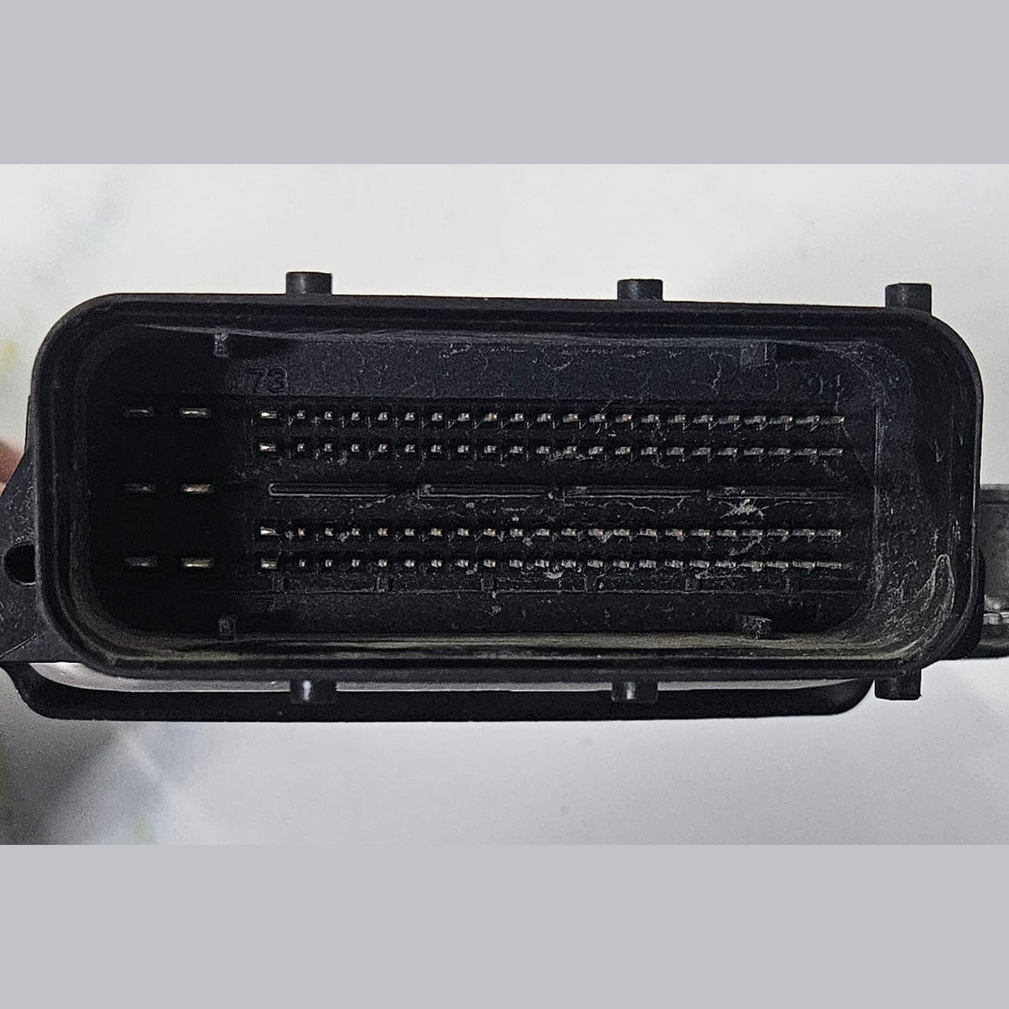 OEM BMW F07 GT 530D DEF PUMP EMISSION CONTROL  MODULE 7377299