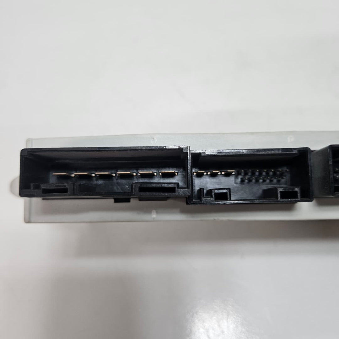 2002-2005 BMW 7 Series E65 E66 745i Door Control Unit Module 6964140