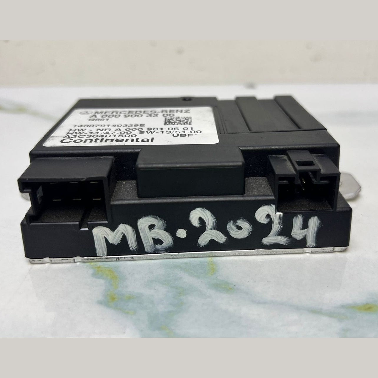 2015 Mercedes-Benz C400 Fuel Pump Control Module A 000 900 32 06 S-Class W222 C-